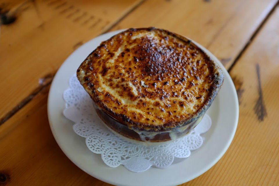 Alsacienne Onion Soup